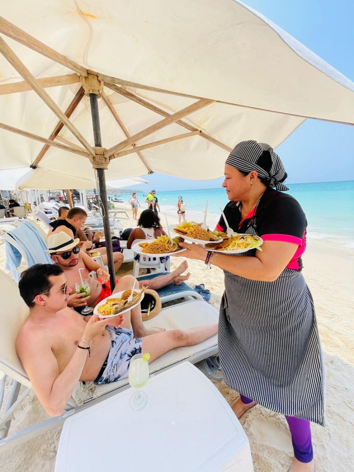 Mandala Beach Club Hotel Playa Blanca Exterior photo